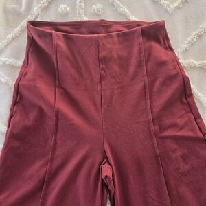 Zyia Maroon High-Rise Leggings